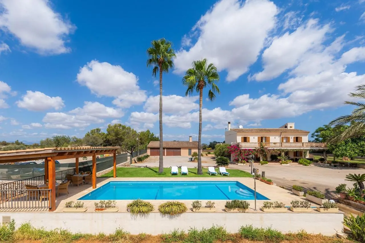 Sa Garriga Finca Darder Villa Ariany Spain